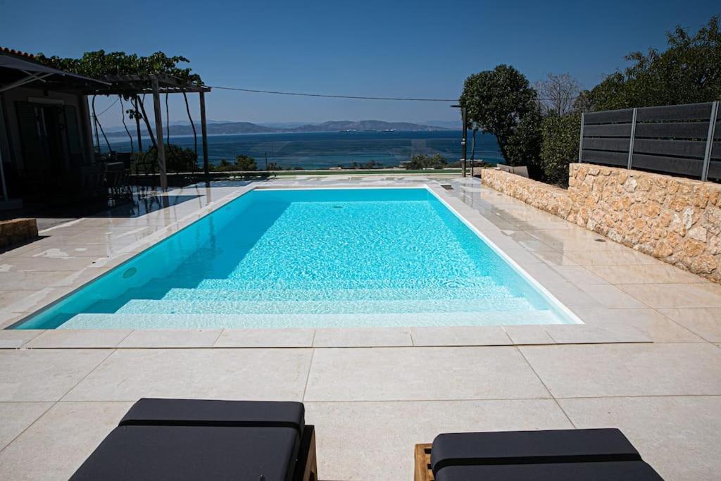 Pine House Villa Agioi Exterior photo