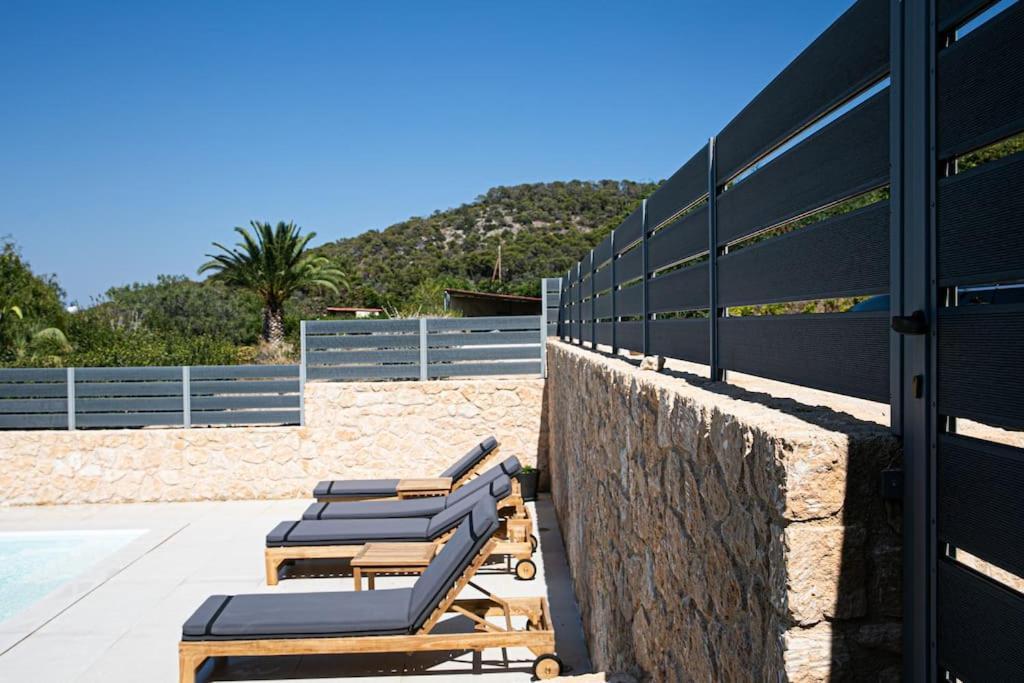 Pine House Villa Agioi Exterior photo